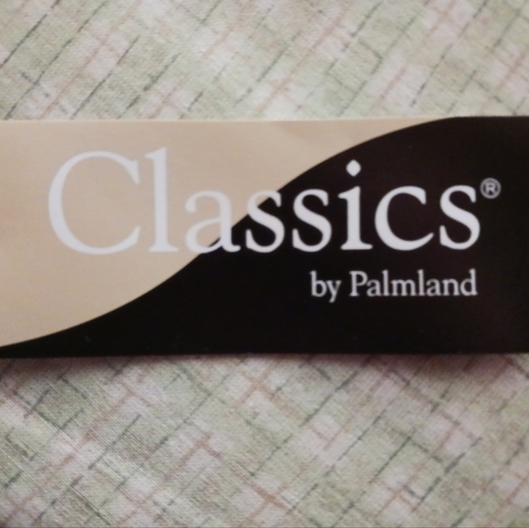 PALMLAND CLASSICS Sporty Banded-Bottom Polo in "Lawn" - Size Medium - RETAIL=$49 - Picture 2 of 2